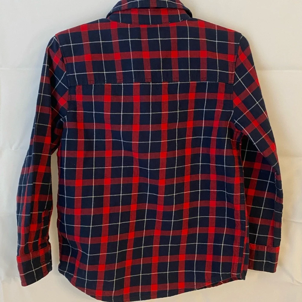 Oshkosh long sleeved shirt. - Picture 2 of 5